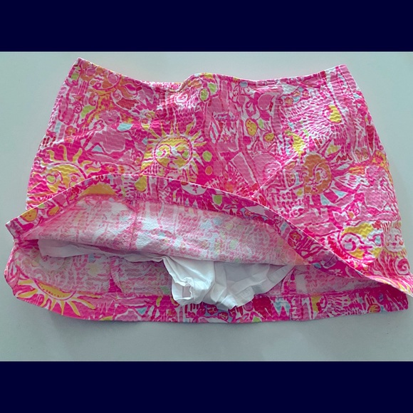 Lilly Pulitzer Sun Skort Size 8 - Picture 5 of 6
